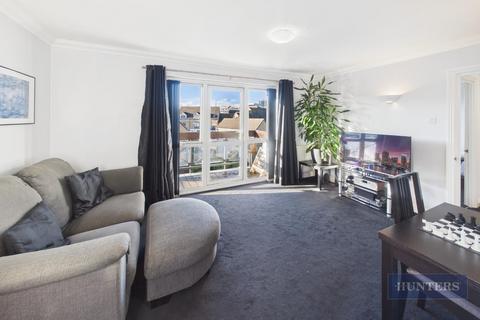 2 bedroom flat for sale, Pacific Close, Southampton
