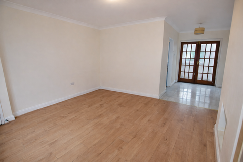 2 bedroom semi-detached house to rent, Vincent Street, Stoke-on-Trent