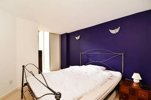 2 bedroom flat to rent, City Road, Old Street, London, EC1V