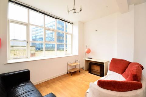 2 bedroom flat to rent, City Road, Old Street, London, EC1V