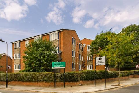undefined, Murray Road, South Ealing, London, W5