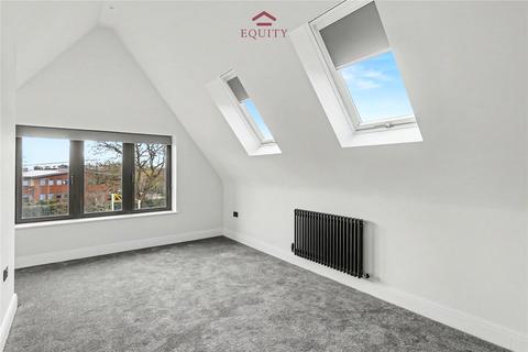 2 bedroom flat to rent, Bullsmoor Lane, Enfield, EN3