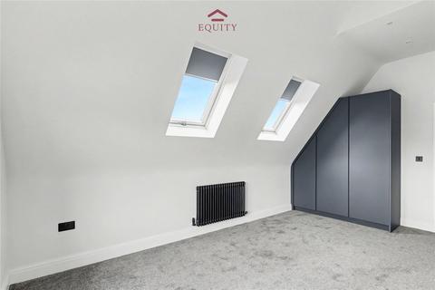 2 bedroom flat to rent, Bullsmoor Lane, Enfield, EN3