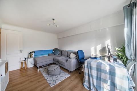 2 bedroom apartment for sale, Uxbridge Road, Rickmansworth, Hertfordshire