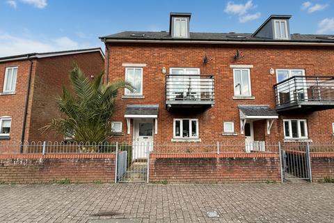 undefined, Shore Road, Hythe, SO45