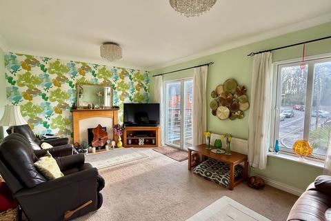 undefined, Shore Road, Hythe, SO45