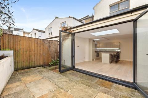 2 bedroom apartment for sale, Mysore Road, London, SW11