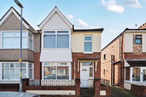 3 bedroom end of terrace house for sale, Inhurst Road, Hampshire PO2