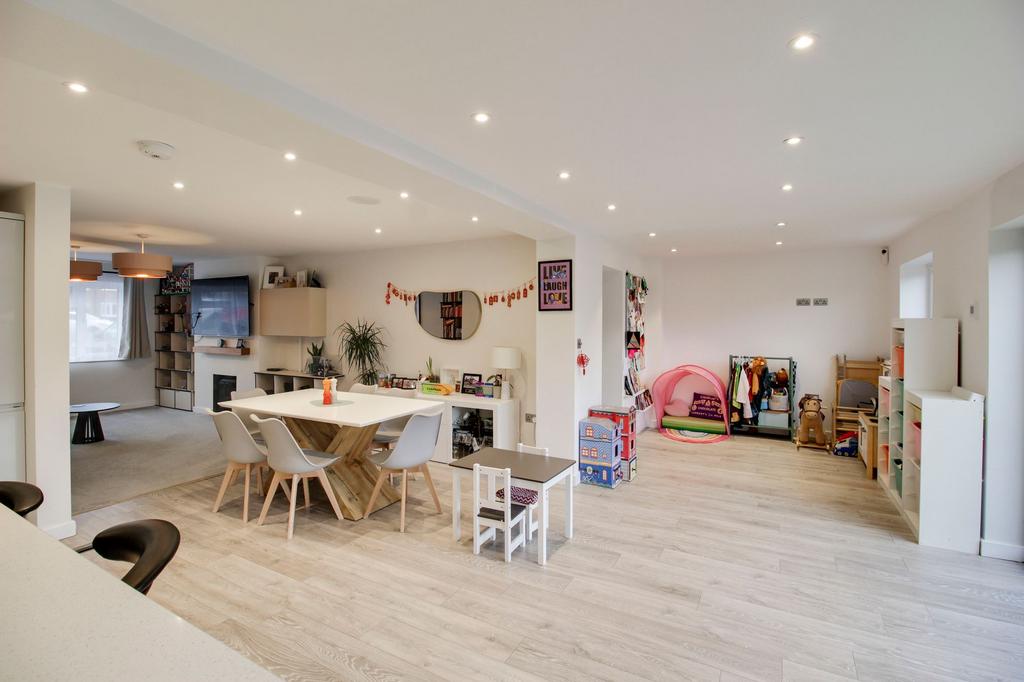 Kitchen / Dining / Family Room