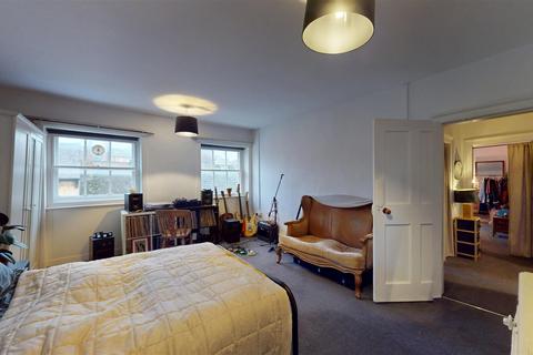 undefined, St. Marys Street, Stamford