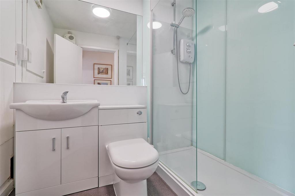Shower.jpg