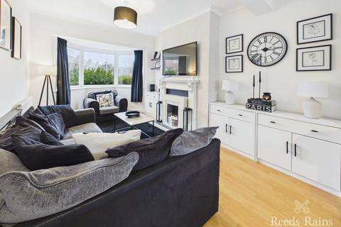 3 bedroom semi-detached house for sale, Maple Drive, North Yorkshire YO12