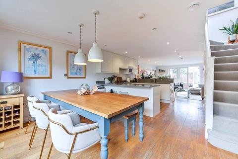 2 bedroom detached house for sale, Lower Kings Road, North Kingston, Kingston Upon Thames, KT2