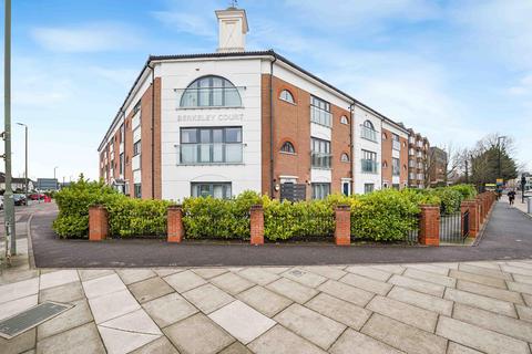 1 bedroom ground floor flat for sale, Masons Hill, Bromley