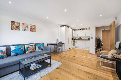 1 bedroom ground floor flat for sale, Masons Hill, Bromley