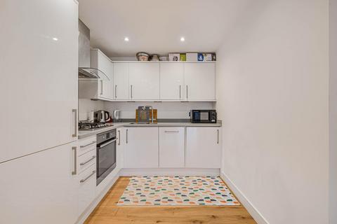 1 bedroom ground floor flat for sale, Masons Hill, Bromley