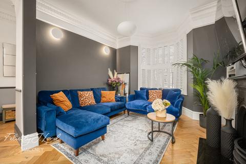 undefined, Glenarm Road, London E5