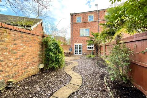 3 bedroom semi-detached house for sale, Pollard Drive, Nantwich, CW5