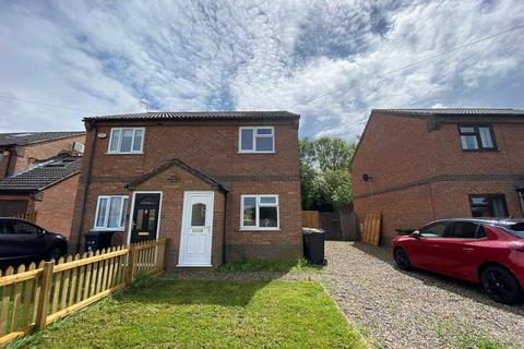 2 bedroom semi-detached house to rent, Thomas Close, King's Lynn PE33