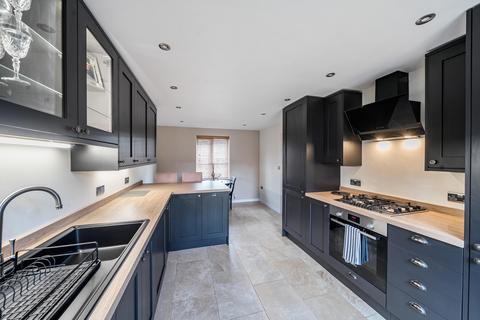 3 bedroom terraced house for sale, White Eagle Road, Swindon, Wiltshire