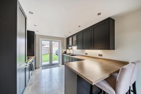 3 bedroom terraced house for sale, White Eagle Road, Swindon, Wiltshire
