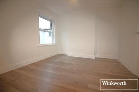 3 bedroom apartment to rent, Shenley Road, Borehamwood, Hertfordshire, WD6