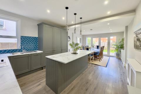 undefined, Gordon Road, Bournemouth, BH1