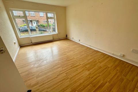 1 bedroom flat for sale, Balmoral Road, Margate, CT9