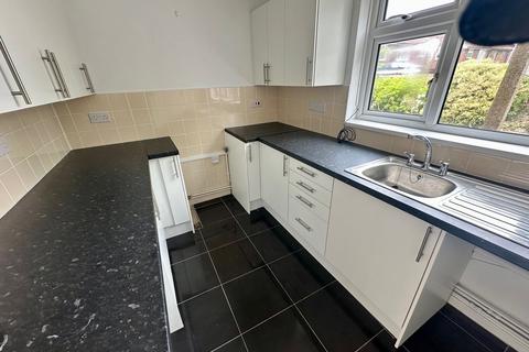 1 bedroom flat for sale, Balmoral Road, Margate, CT9