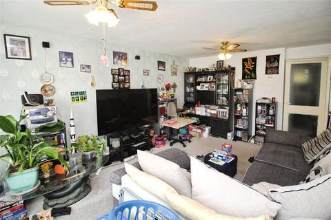 3 bedroom end of terrace house for sale, Waterside, Peartree Bridge, Milton Keynes