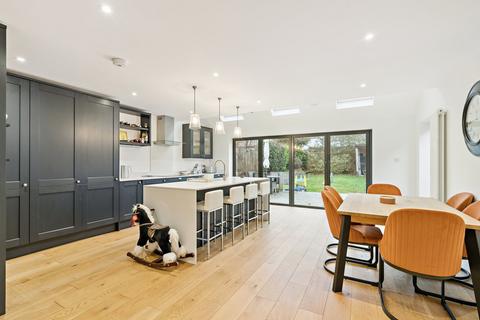 3 bedroom detached house for sale, Eleanor Road, Gerrards Cross SL9