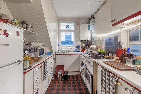 3 bedroom maisonette for sale, London NW10