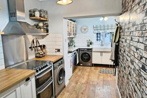 3 bedroom semi-detached house for sale, Highfield Crescent, West Midlands WV11