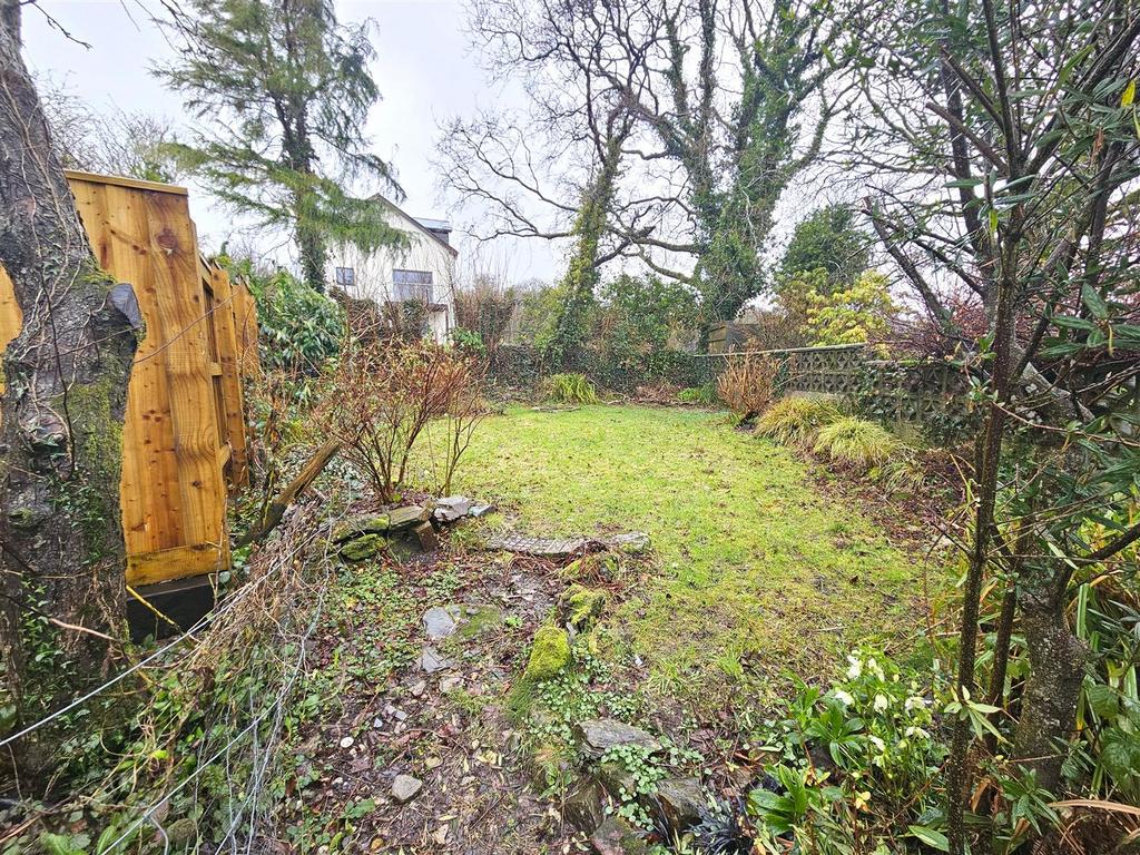 Garden (2).jpg