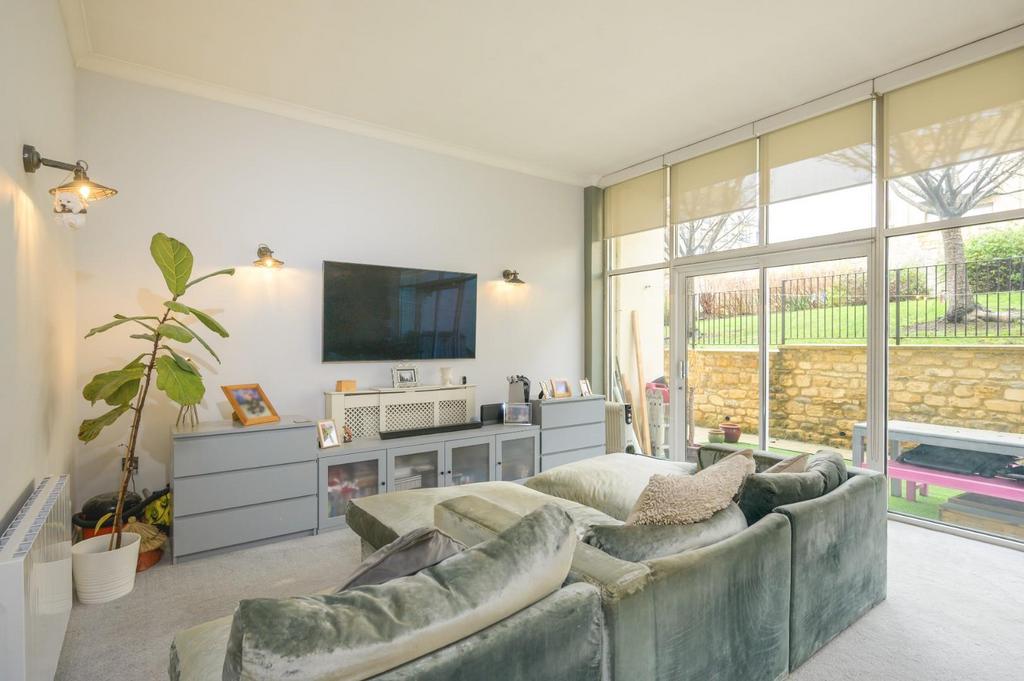 Living Room.jpg