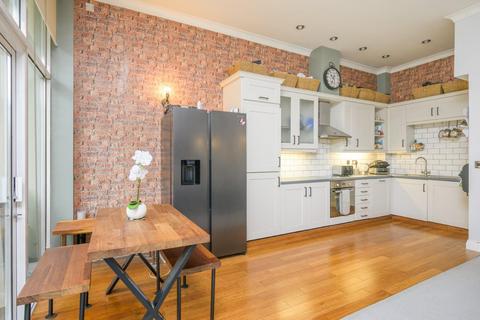 2 bedroom apartment for sale, Victoria Bridge Road, Bath BA1