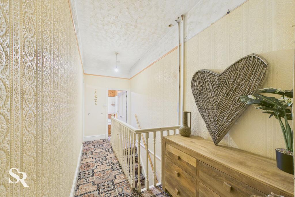 Landing &amp; Loft Access