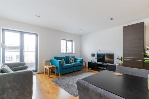 2 bedroom apartment to rent, Cathedral Road, Cardiff CF11