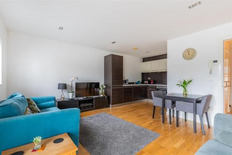 2 bedroom apartment to rent, Cathedral Road, Cardiff CF11
