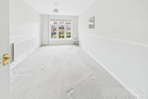 undefined, Kittiwake Close, Crawley RH11