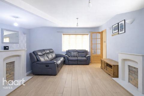 3 bedroom semi-detached house for sale, Shakespeare Avenue, Hayes