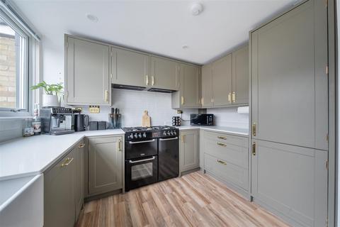 undefined, Spinners Close, Biddenden, Ashford