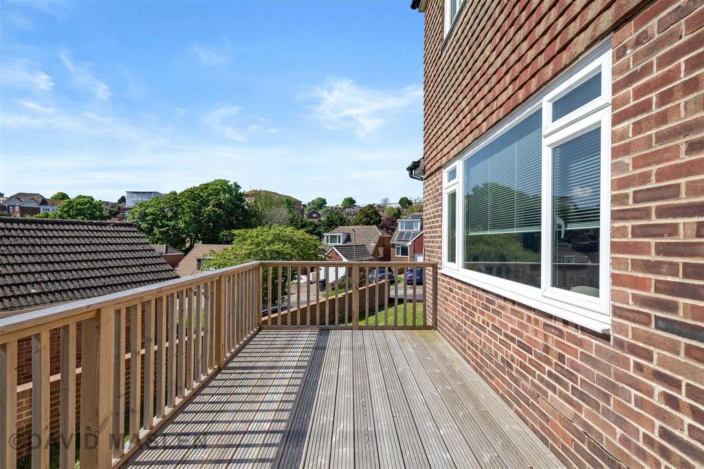 Rear Garden (1).jpg
