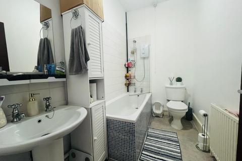 2 bedroom terraced house for sale, Denmark Road, Abington, Northampton NN1