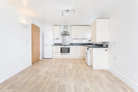 2 bedroom flat for sale, Canterbury Road, London, CR0