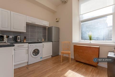 undefined, Trinity Lane, Aberdeen, AB11