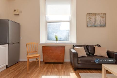 undefined, Trinity Lane, Aberdeen, AB11
