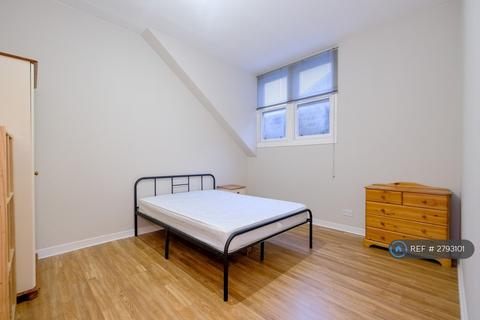 undefined, Trinity Lane, Aberdeen, AB11