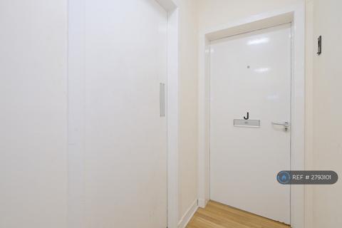 undefined, Trinity Lane, Aberdeen, AB11