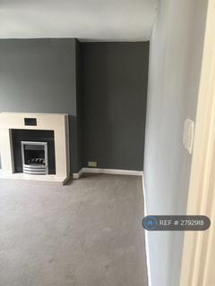 2 bedroom maisonette to rent, Beech Ave, Ruislip, HA4